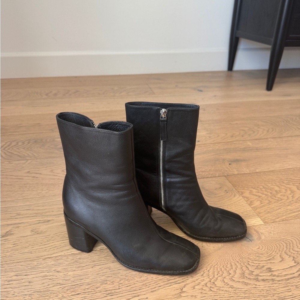 INTENTIONALLY BLANK Women's Black Leather Mid-Calf Zip Heel Boots